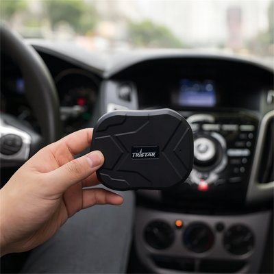 Traceur gps voiture | SecurTrack - My vroum vroum